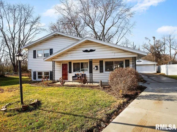 41 Coachlight Ct, Springfield, IL 62703