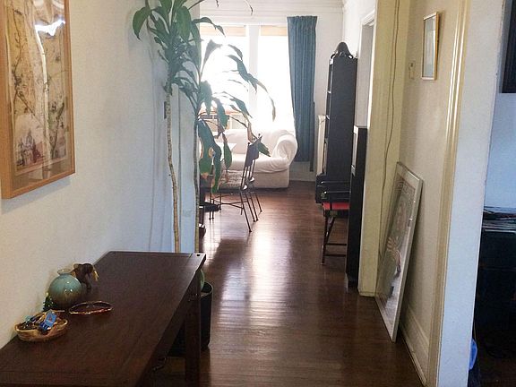 Entry way