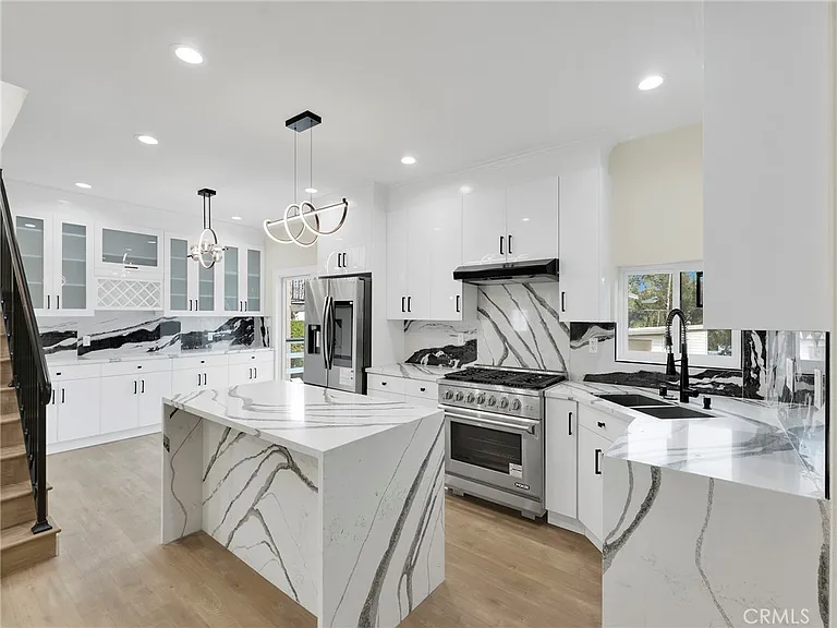 4530 Ensenada Dr — Photo 11