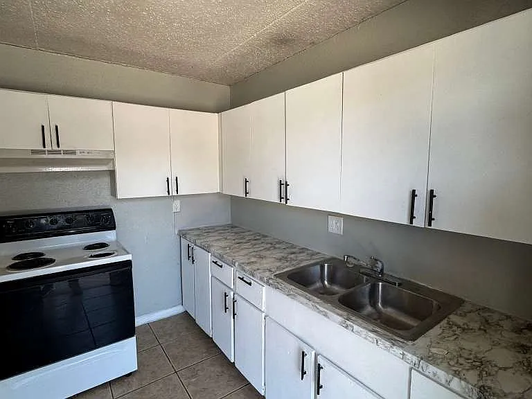 5141 Shenandoah Ave — Photo 6