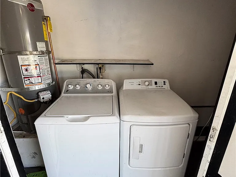 8435 Columbus Ave #17 — Photo 20