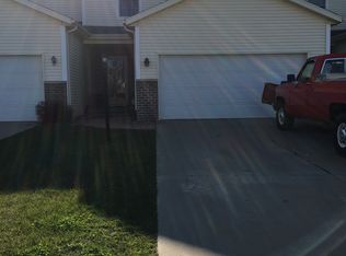 1507 Big Red Dr, Metamora, IL 61548