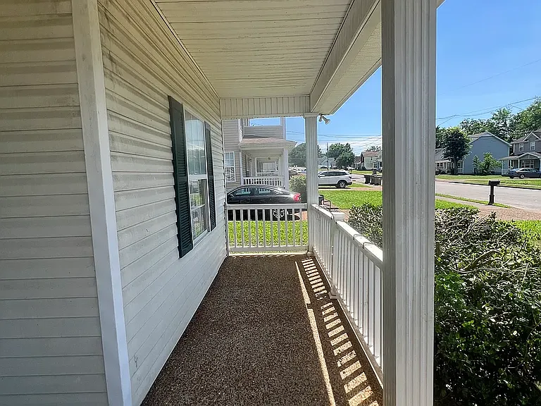 2812 Hydes Ferry Rd — Photo 4