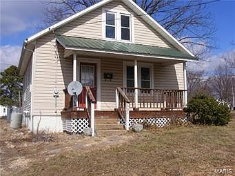 2nd image of 605 E Pear Ave