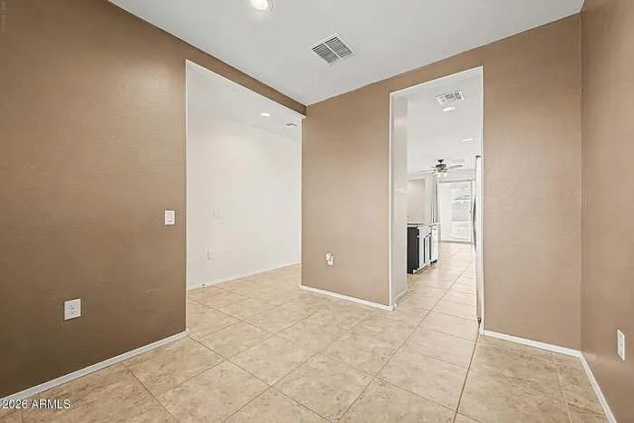 30777 W Picadilly Rd — Photo 12