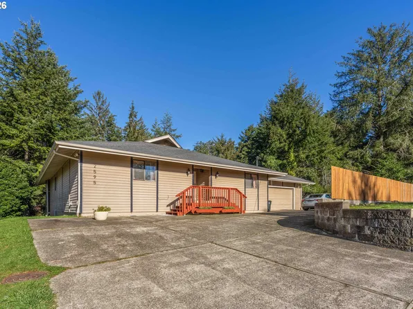 2595 Brussells St, North Bend, OR 97459