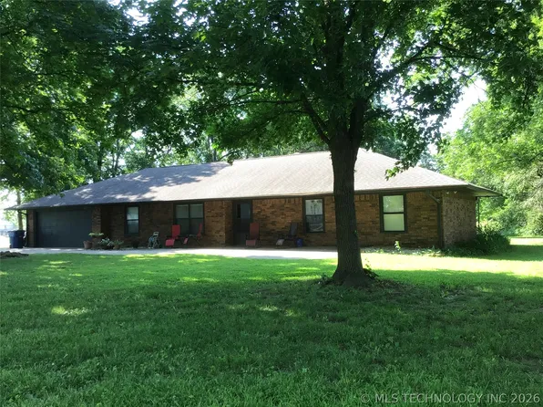 662 Hampton Rd, Adair, OK 74330