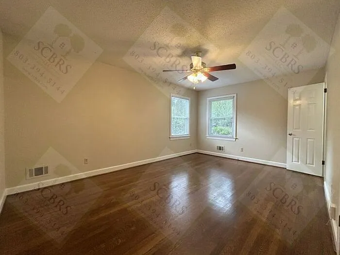 1003 Asbury Dr — Photo 7