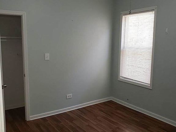 5th image of 6635 S Maplewood Ave #2