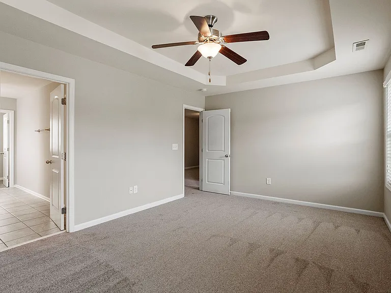 223 Station Dr — Photo 22