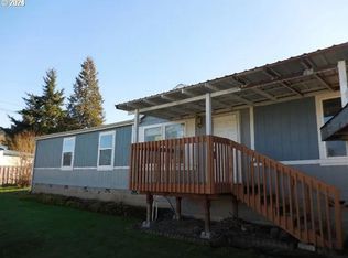 615 SE Hall St, Winston, OR 97496
