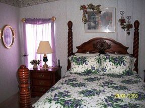 3rd image of 414 Victoria Dr
