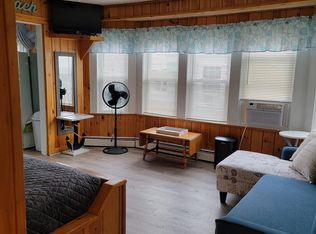 9 Highland Ave #5, Hampton, NH 03842