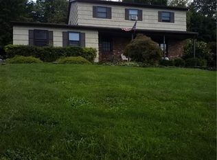 8 Pennsylvania Ave, Monroe, NY 10950