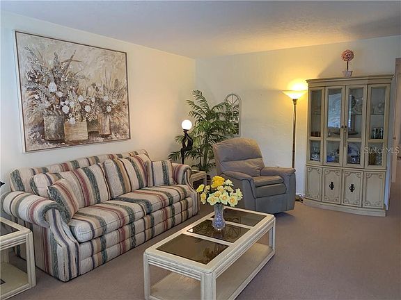3rd image of 8402 111th St APT 205
