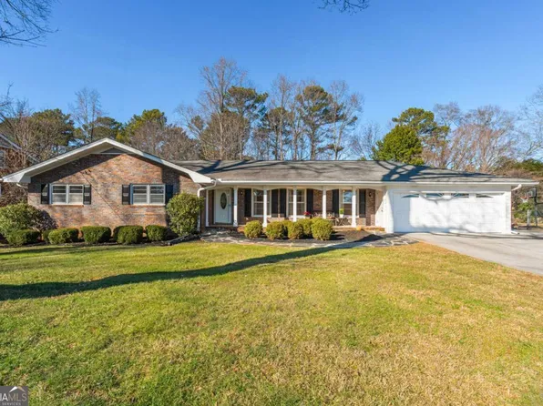 1577 Crestline Dr, Atlanta, GA 30345