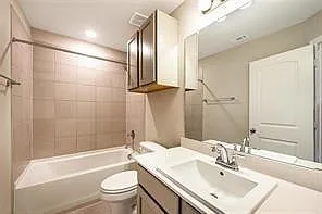 8016 Scanlan Trl — Photo 14