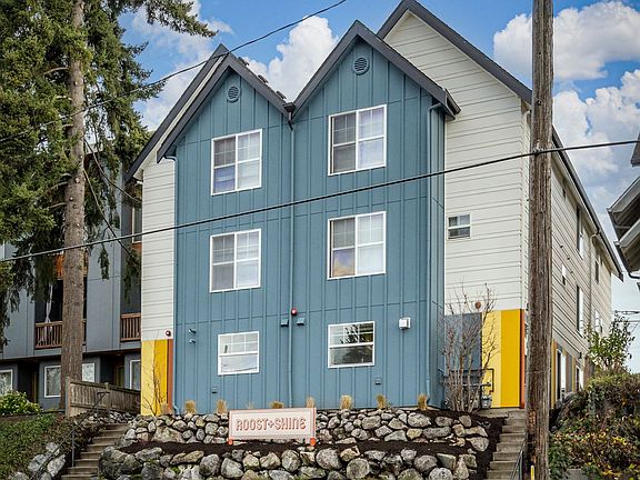 4th image of 5612 Roosevelt Way NE #C2
