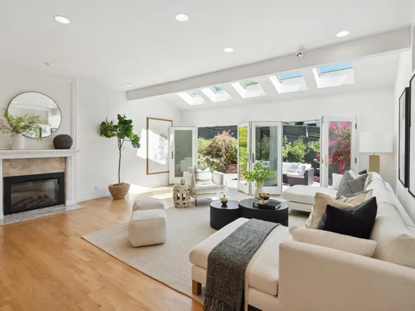 68 Upper Oak Drive, San Rafael, CA 94903