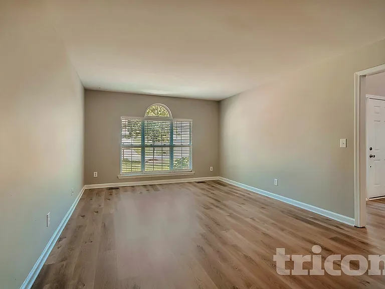 4021 Raccoon Run Ct — Photo 4