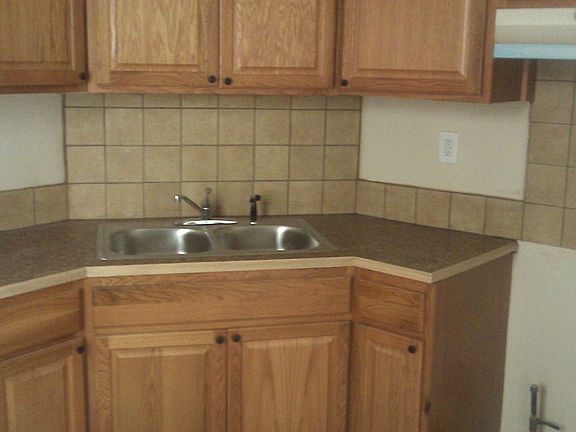 2nd image of 219 6th St #1