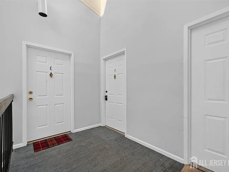 94 Beverly Hill Ter #F — Photo 14