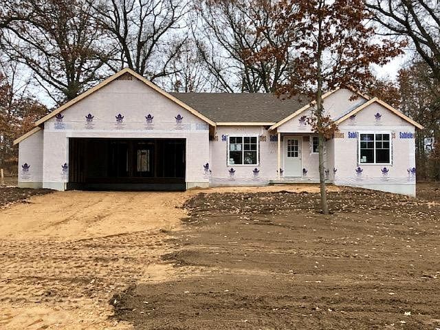 1st image of 729 River Hills Ct