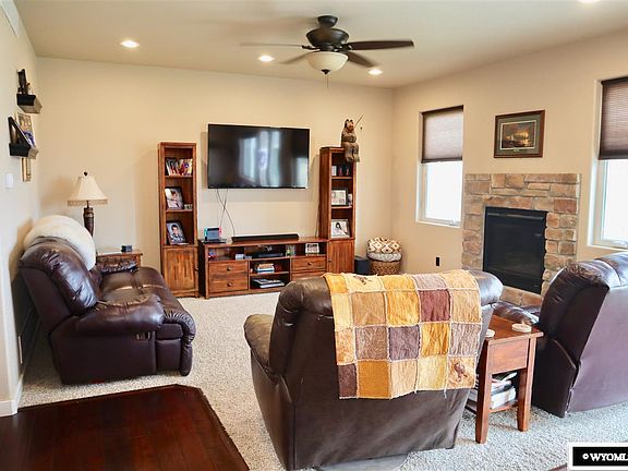 5th image of 1131 Prairie River Dr
