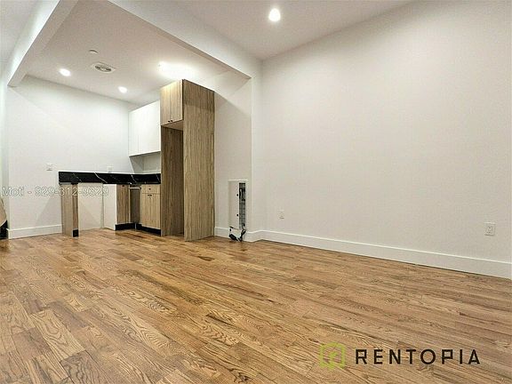 2nd image of 61 Montrose Ave #2H