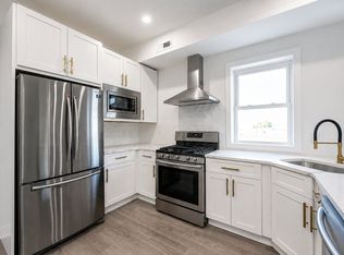 1542 Tasker St #3F, Philadelphia, PA 19145