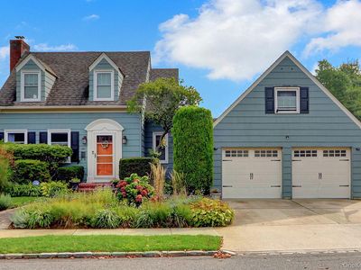 102 Shinnecock Avenue, Massapequa, NY, 11758