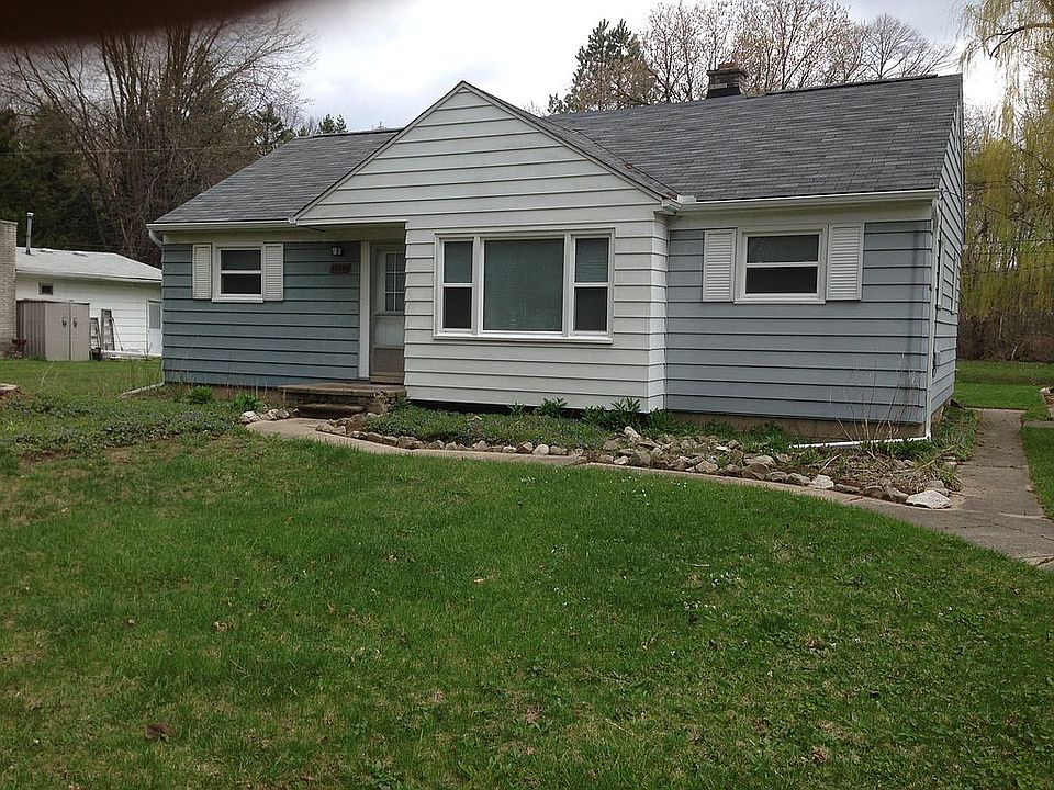 1st image of 15710 Oporto St