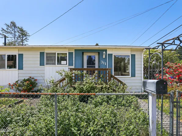 311 SE Surf Ave, Lincoln City, OR 97367