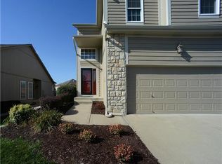 15566 Floyd Ln, Overland Park, KS 66223