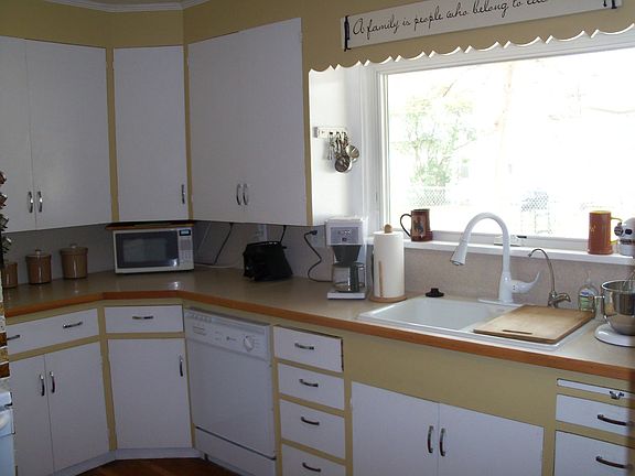 4th image of 614 Rhode Island Ave