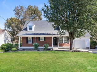 409 Dellwood Dr, Smyrna, TN 37167
