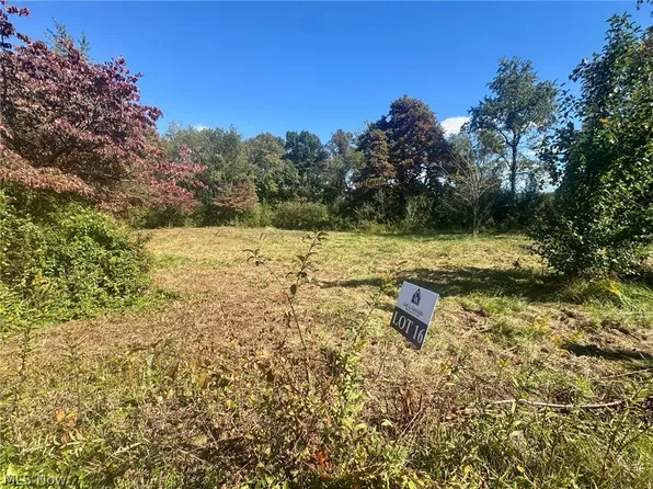 415 Walters Way, Zanesville, OH 43701