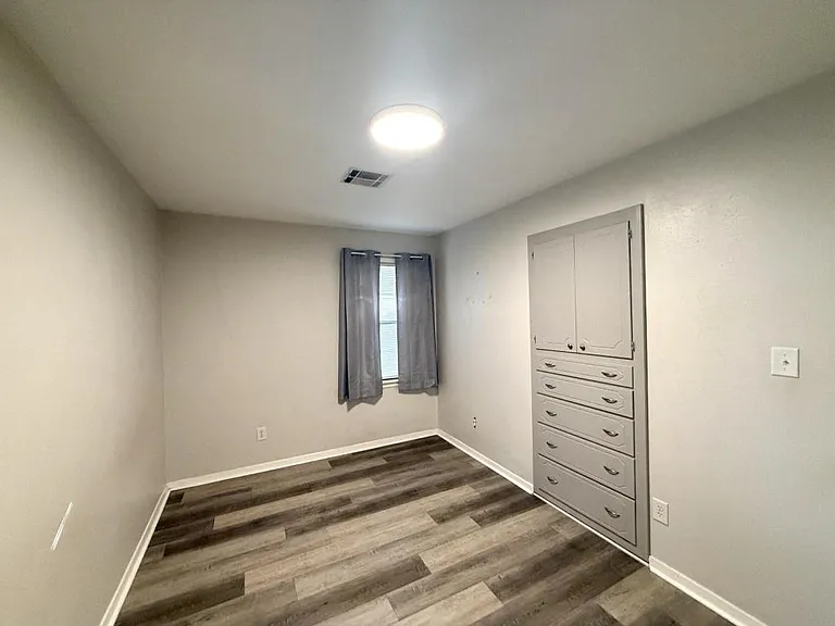 2843 Kaylin Dr — Photo 7