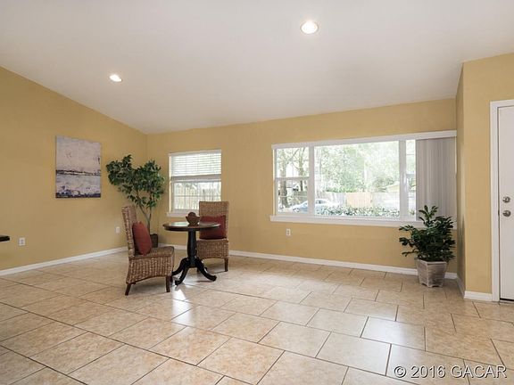 4th image of 2241 NW 51st Ter