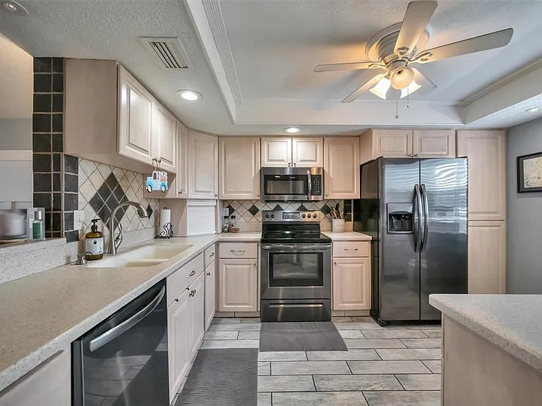 9604 Cortez Rd W #334 — Photo 10