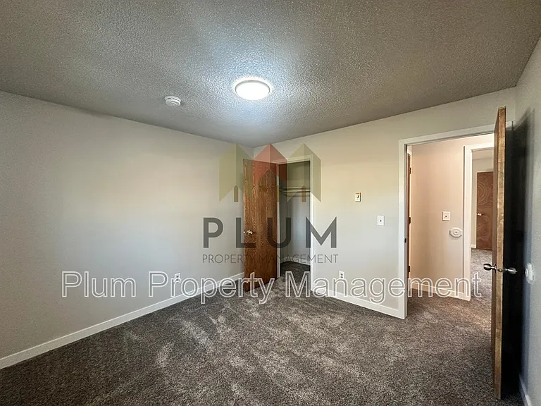 809 Bulwer St #D — Photo 13