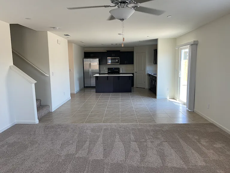698 Keenan Ct — Photo 9