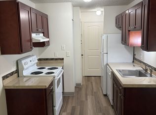 2297 SE Courtney Ave APT 5, Portland, OR 97222