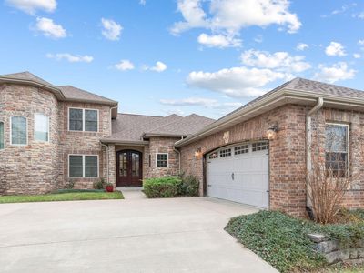 124 S Tuscany Drive, Hollister, MO, 65672