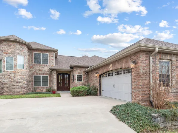 124 S Tuscany Drive, Hollister, MO 65672