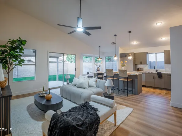 626 W CATCLAW Street, Gilbert, AZ 85233