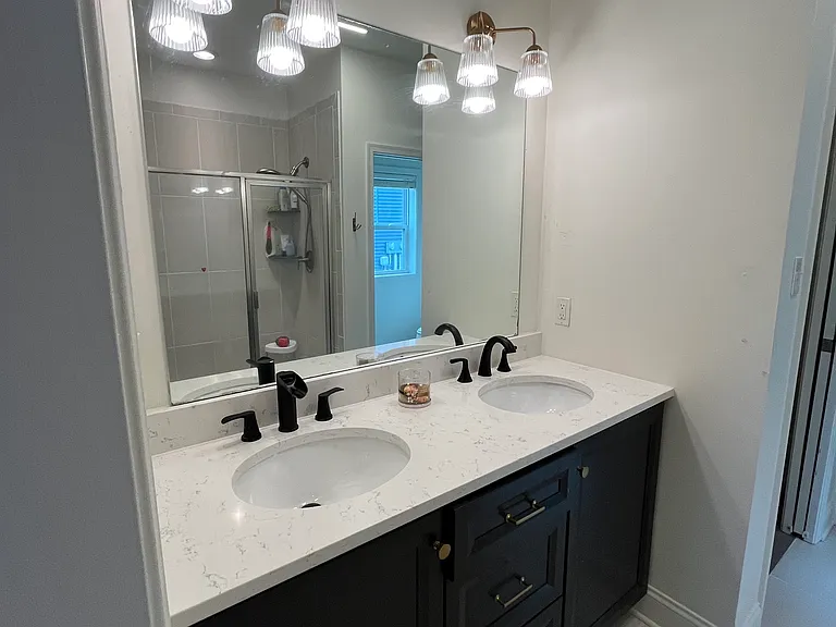 121 Aeropointe Ln #121 — Photo 6