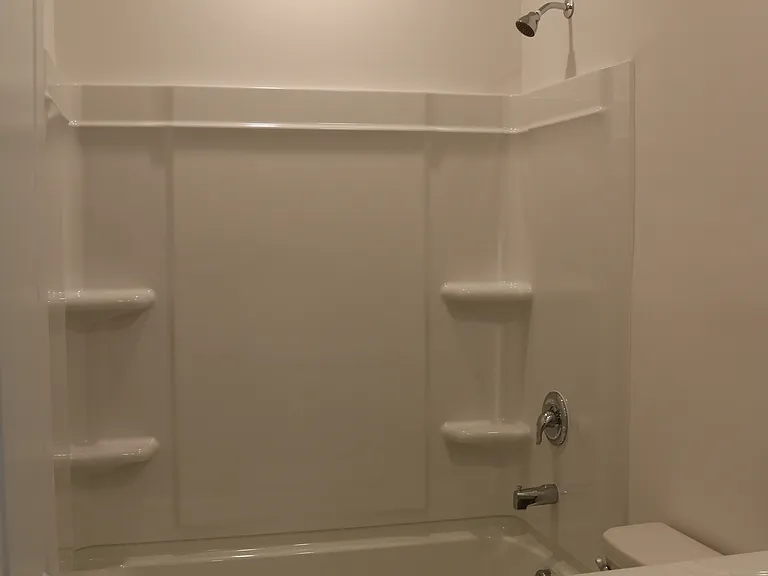 Full bath in basement recreation room