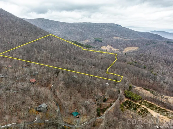 286 Frontier Dr, West Jefferson, NC 28694