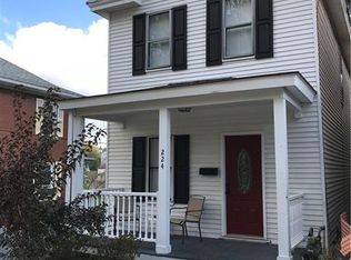 224 N 5th St, Jeannette, PA 15644